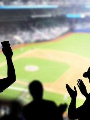baseball-fans.jpg